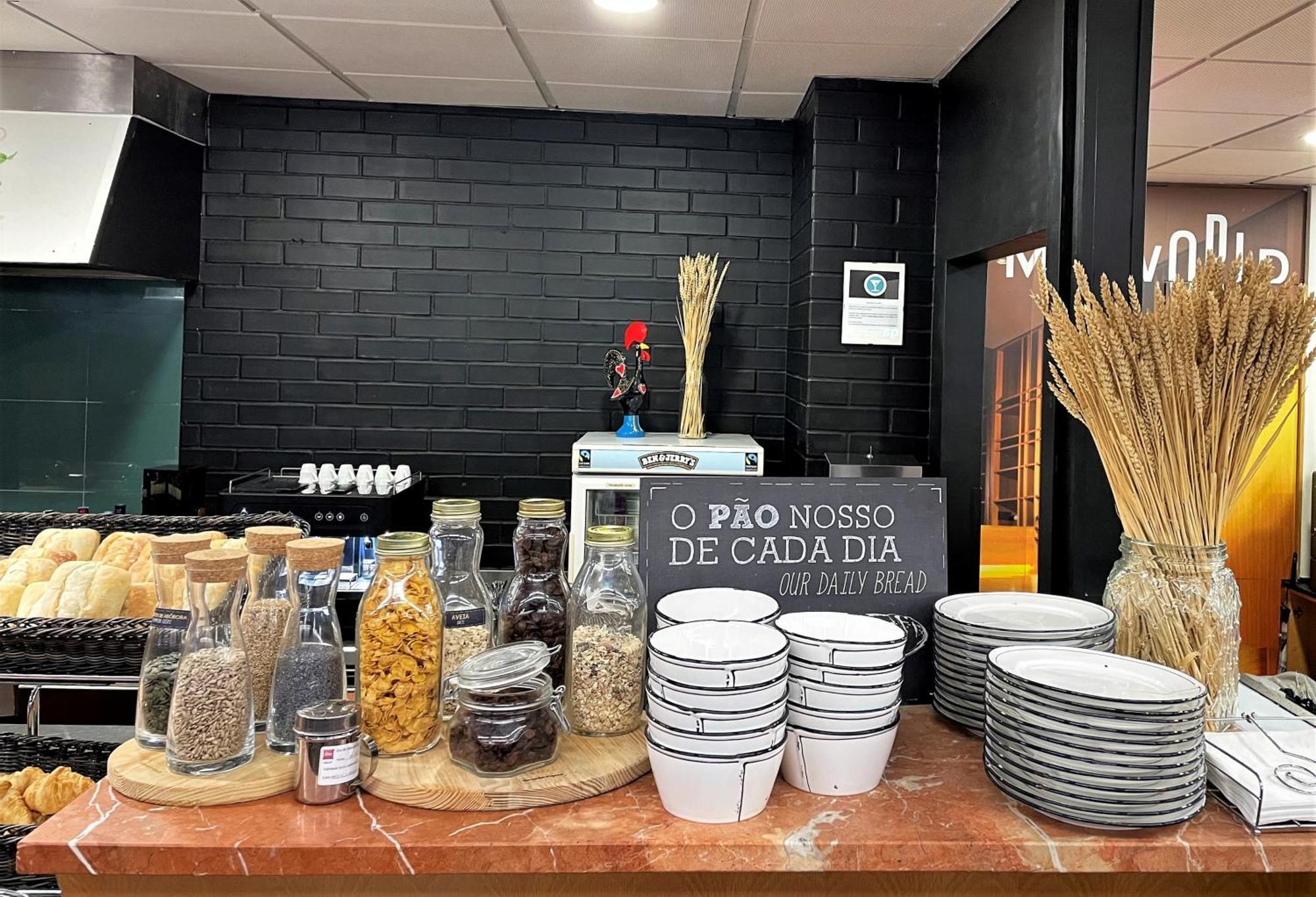 Hotel Ibis Leiria Fatima Luaran gambar